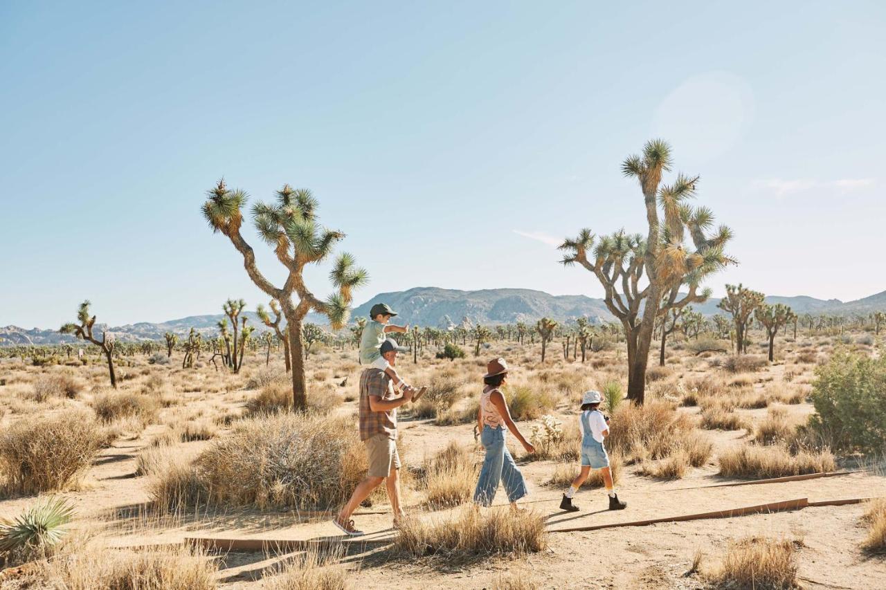 Field Station Joshua Tree Hotel Yucca Valley Exterior photo